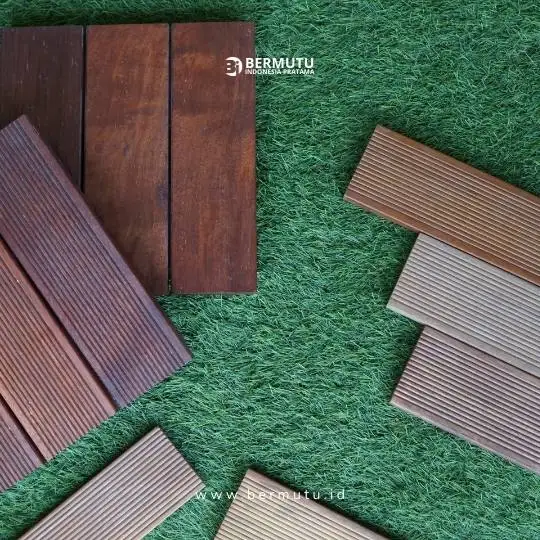 Decking Kayu