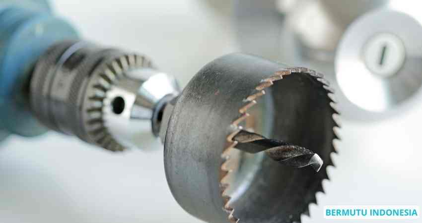 Hole Saw (Mata Bor Cetakan)