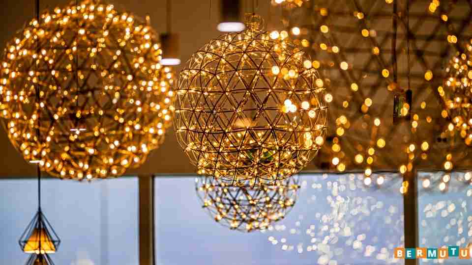 Lampu Gantung yang Menawan