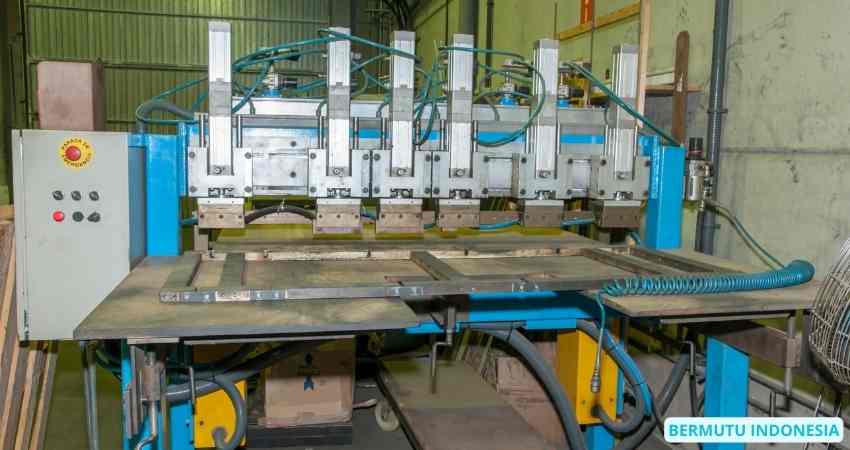 Mesin Las Elektron Beam (Electron Beam Welding)