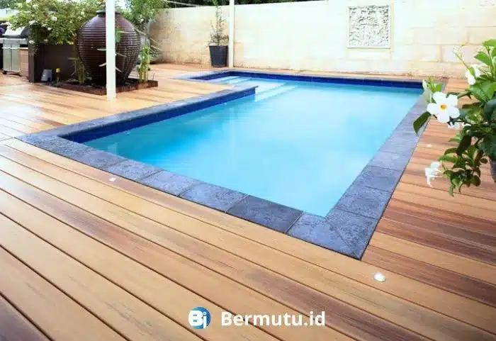 WPC Decking Kolam Renang
