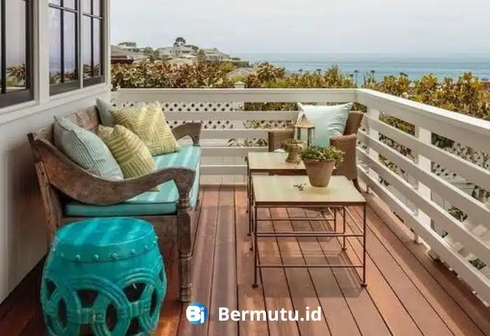deck WPC lantai balkon